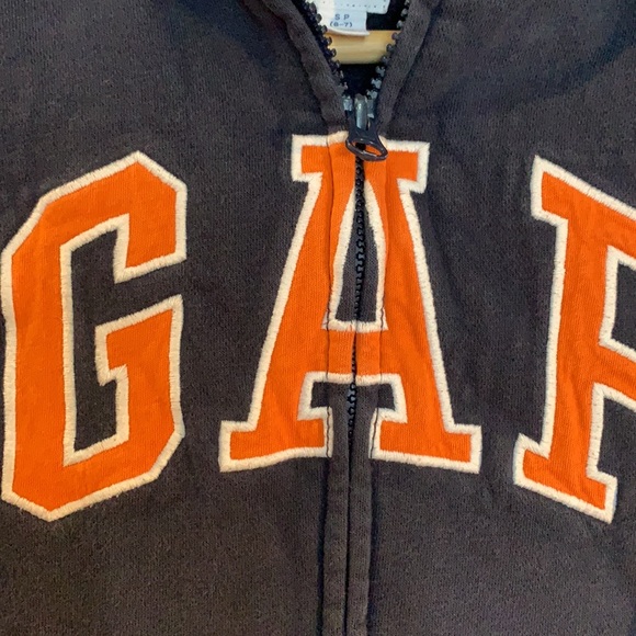 GAP! - Picture 3 of 7